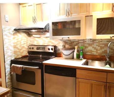 For Lease - 3025 Cedarglen Gate Unit# 29, Mississauga, Ontario - Photo 6