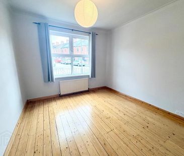 9 Aigburth Park, Belfast, BT4 1PQ - Photo 2