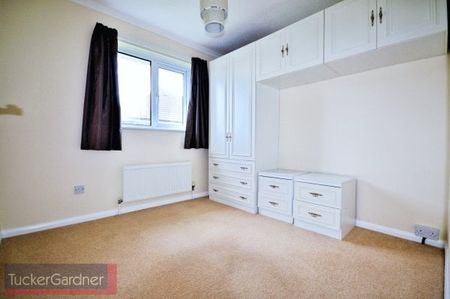 Buttermel Close, Godmanchester - Photo 3