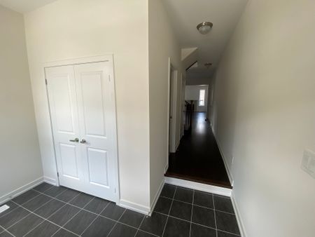 For Lease - 52 Mallery Street, Richmond Hill, Ontario - Photo 5
