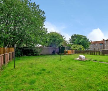 2 Bed Flat, Northfield, AB16 - Photo 2