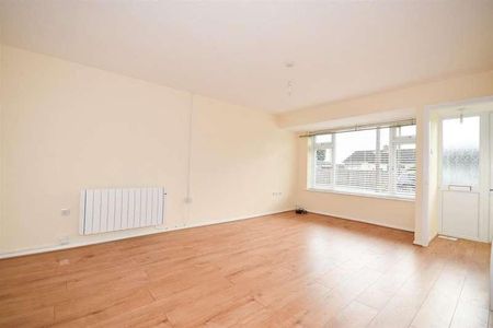 Castle Close, Weeting, IP27 - Photo 3