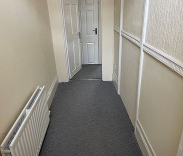 Hendon Burn Avenue, Sunderland, SR2 8LA - Photo 4