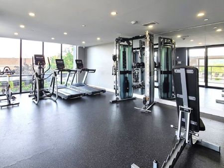 For Lease - 15 Queen Street Unit# 808, Hamilton, Ontario - Photo 3