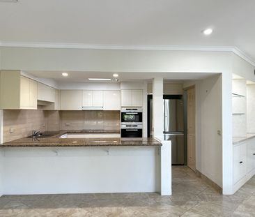 46/125 Santa Cruz Boulevard, 4226, Clear Island Waters Qld - Photo 1