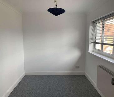 Police Station Road, West Malling, ME19 - Photo 5