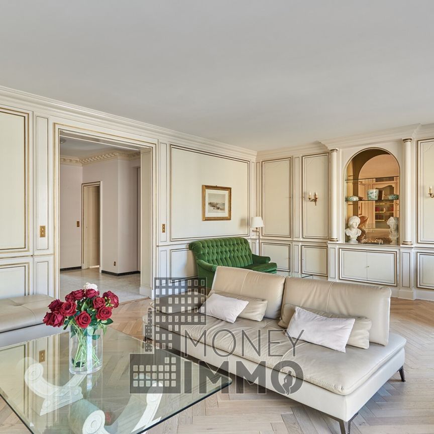 Tout savoir sur cet appartement dans le quartier Triangle d'Or, à Paris 8ème - Photo 1