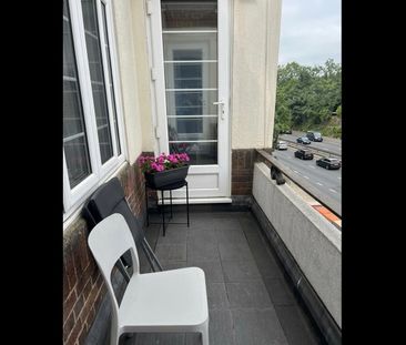Room in a Shared Flat, Brook Lodge, NW11 - Photo 5