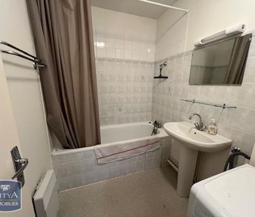 Location Appartement 2 pièces 36m² LAVAL 53000 - Photo 4