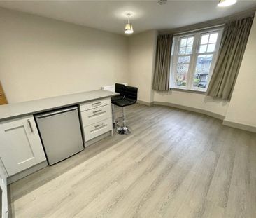 Ascham Road, Bournemouth, Dorset, BH8 - Photo 5