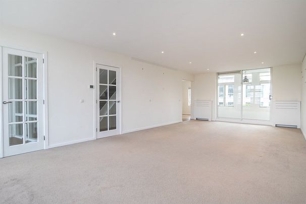 Te huur: Appartement Burgemeester De Monchyplein 132 in Den Haag - Photo 1