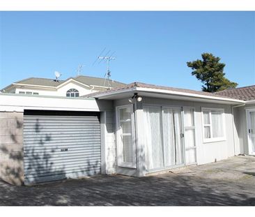 35B Rogan Street, Mount Roskill, Auckland - Photo 2