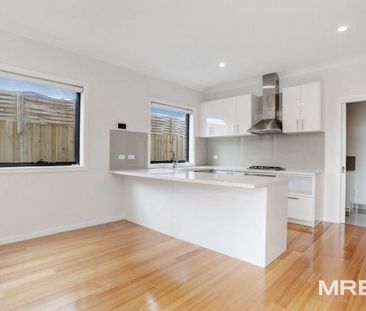 1/132 Highbury Road, Burwood - Photo 2