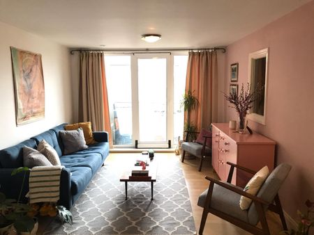 Holland Gardens, Brentford - Photo 2