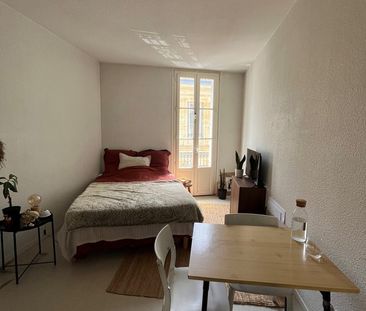 Location Appartement 1 pièce 22m² BORDEAUX 33000 - Photo 2