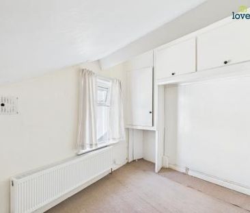 2 bedroom Terraced House To Let - Photo 4