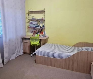 2 camere, decomandat, 52 mp, de inchiriat apartament in zona Podul de Fier, Metropolitan, Cod 163378 - Fotografie 4