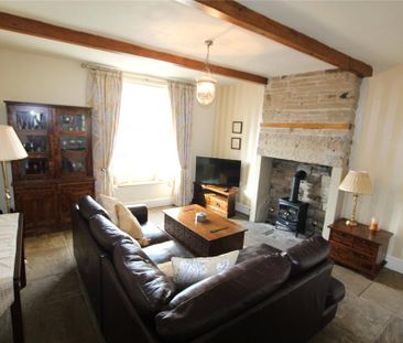 2 bedroom end of terrace house to rent - Photo 5