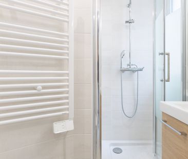 Magnifique 2 pièces refait à neuf rue Mercier 75015 - Photo 2