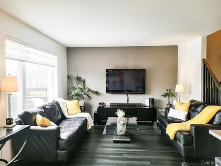 Maison à étages - 1067 Rue des Lucioles - Photo 3