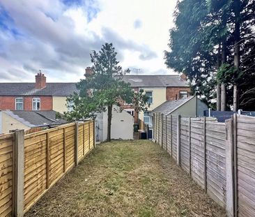 2 bedroom terraced house to rent - Photo 3