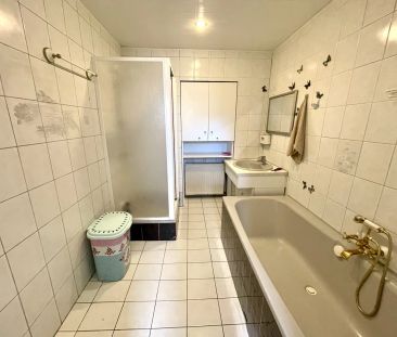 PROVISIONSFREIE, SONNIGE ALTBAUWOHNUNG MIT 3 ZIMMER - NÄHE SPITZ, U... - Photo 2