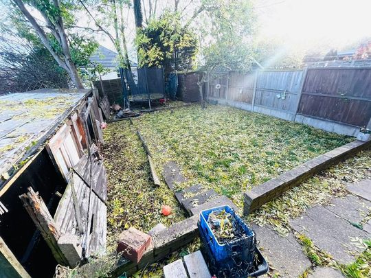 3 bedroom semi-detached house to rent - Photo 1