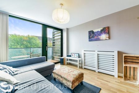 Bloemfontein Road, London - Photo 3