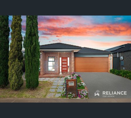 18 Bennerson Street, Point Cook, Vic 3030 - Photo 1