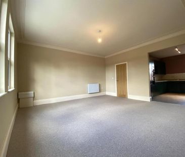 2 bedroom duplex to rent - Photo 1