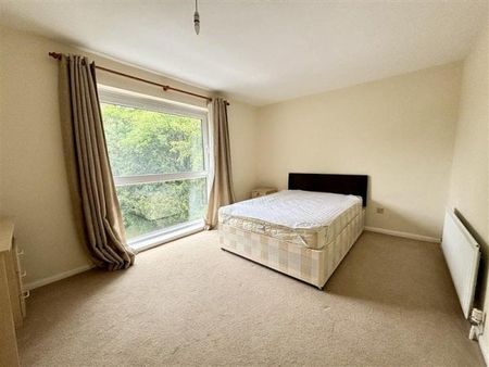 The Park, Cheltenham, GL50 - Photo 2