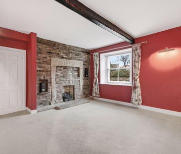 4 bedroom detached house to rent - Photo 2