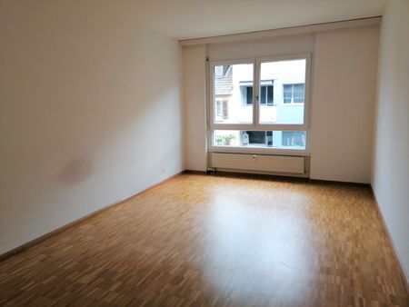 "Grosszügig Wohnen in der Nähe vom Bahnhof" - Photo 2