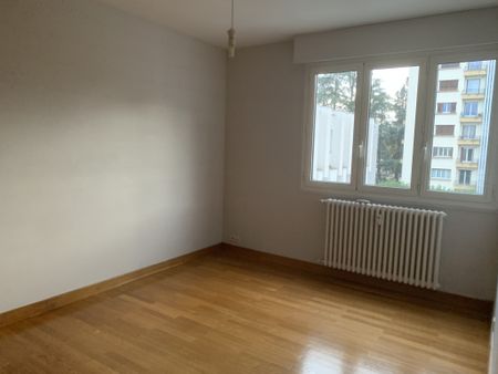 Location Appartement 3 pièces 89m² MEYLAN 38240 - Photo 4