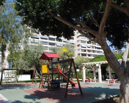 2-BEDROOM APARTMENT FOR RENT IN SAN JUAN PLAYA - ALICANTE - Photo 2
