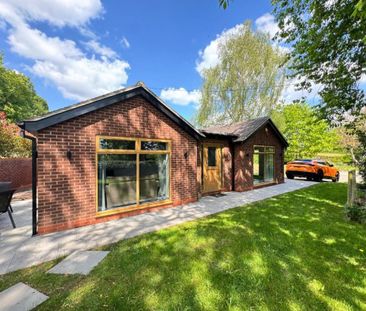 Lower Lane, Lichfield - Photo 1