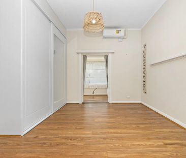 Character & Convenience in the Heart of Kingswood - Photo 3