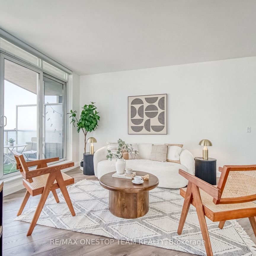 For Lease - 218 Queens Quay Unit# 1002, Toronto, Ontario - Photo 1