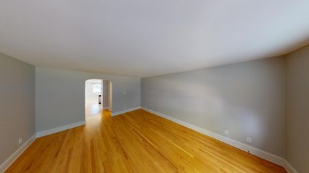 Unit 835 - Photo 4