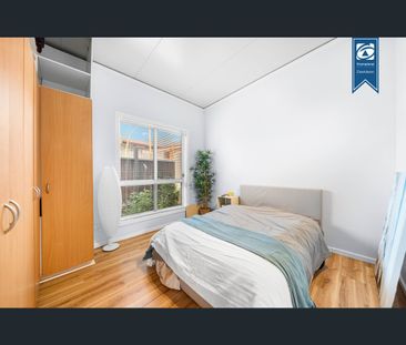 3a Godfrey Avenue, West Hoxton, NSW 2171 - Photo 2