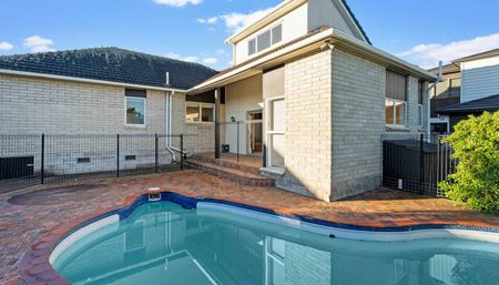 Step Into Your Dream Family Home! - Photo 4