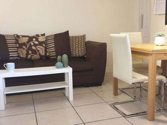 New Road, HP12 4RQ - Photo 1