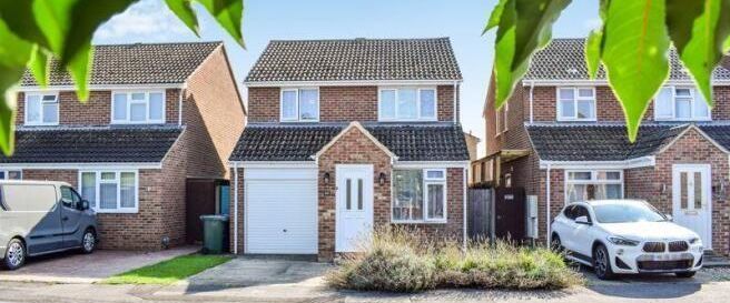3 bedroom detached house to rent - Photo 1