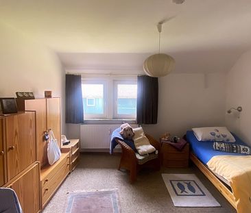 Großzügige 5-Zimmer-Wohnung in Heemsen! - Photo 4