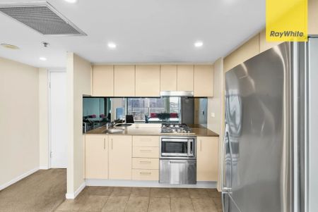 NEWLY UPDATED FULLY FURNISHED ONE BEDROOM WITH VIEWS - CBD LOCATION - Photo 5