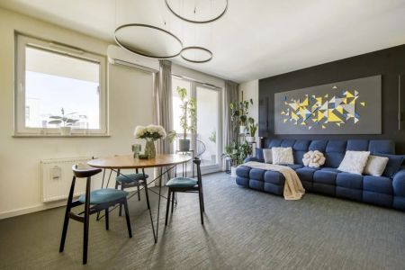 Wolne od 1.09, dwa balkony, wysoki standard, klima - Zdjęcie 2