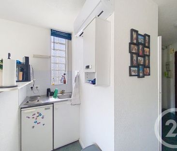 Location Appartement 1 pièce 17m² CLERMONT FERRAND 63000 - Photo 3