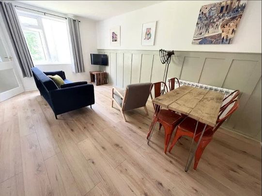 Dighton Street - Photo 1