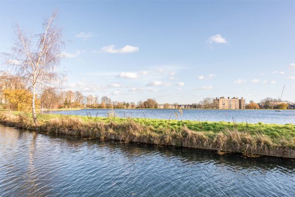 Sandpiper Building, Woodberry Down, N4 2GX - Photo 1