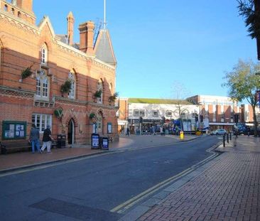 Market Place, Wokingham, RG40 - Photo 1